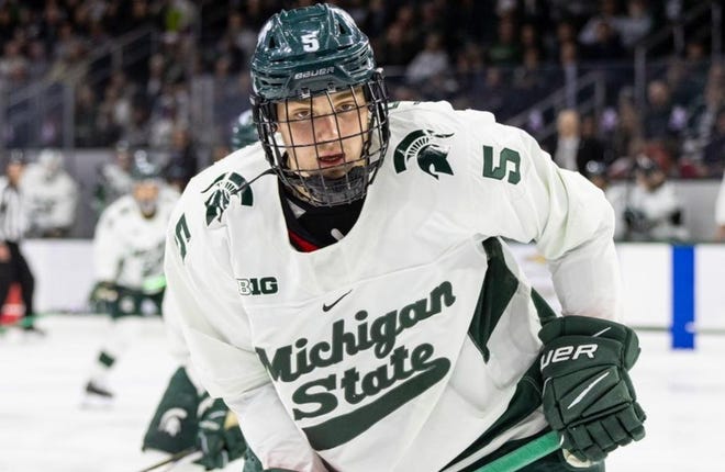 Michigan State freshman defenseman Artyom Levshunov was named the Big Ten's Second Star of the Week.
